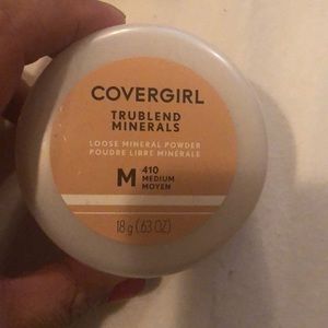 Covergirl powder